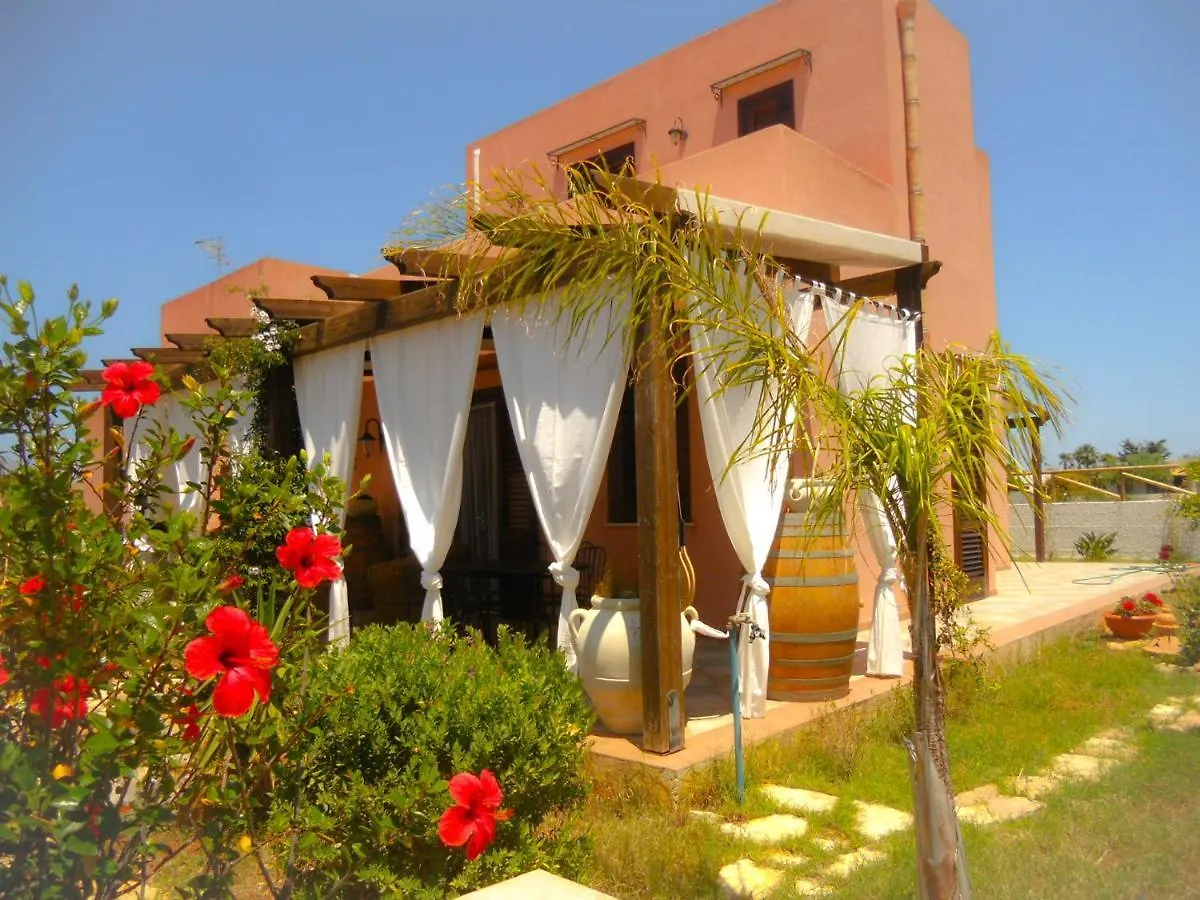 Villa Trerose By Trerose Properties - Villa Centrale Con Wi-Fi E Posto Auto Privato Gratuiti San Vito Lo Capo